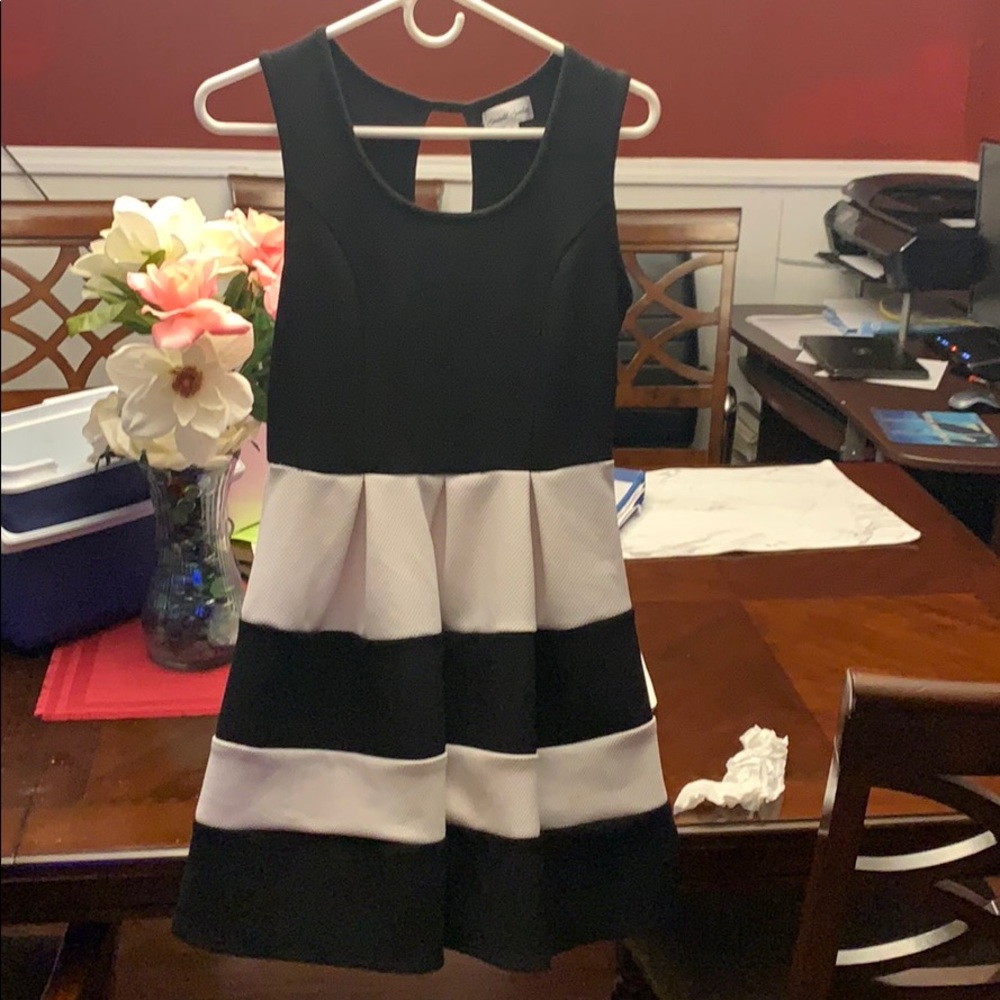 Black and white juniors dress